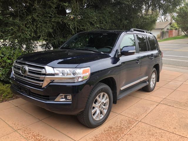The rugged exterior of the 2018 Toyota Land Cruiser is matched with a luxurious, top-of-the-line interior.