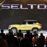 Michael Cole, President of Kia Motors America, unveils the 2021 Kia Seltos at the Los Angeles Auto Show. Image © Bruce Aldrich/2019