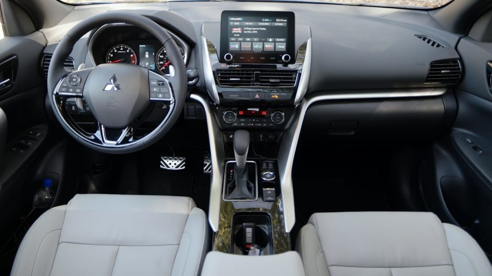 The interior of the 2022 Mitsubishi Eclipse Cross has been upgrade with a more modern appearance.