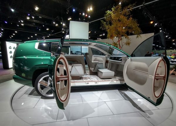 The Hyundai Seven concept showcased at the LA Auto Show.