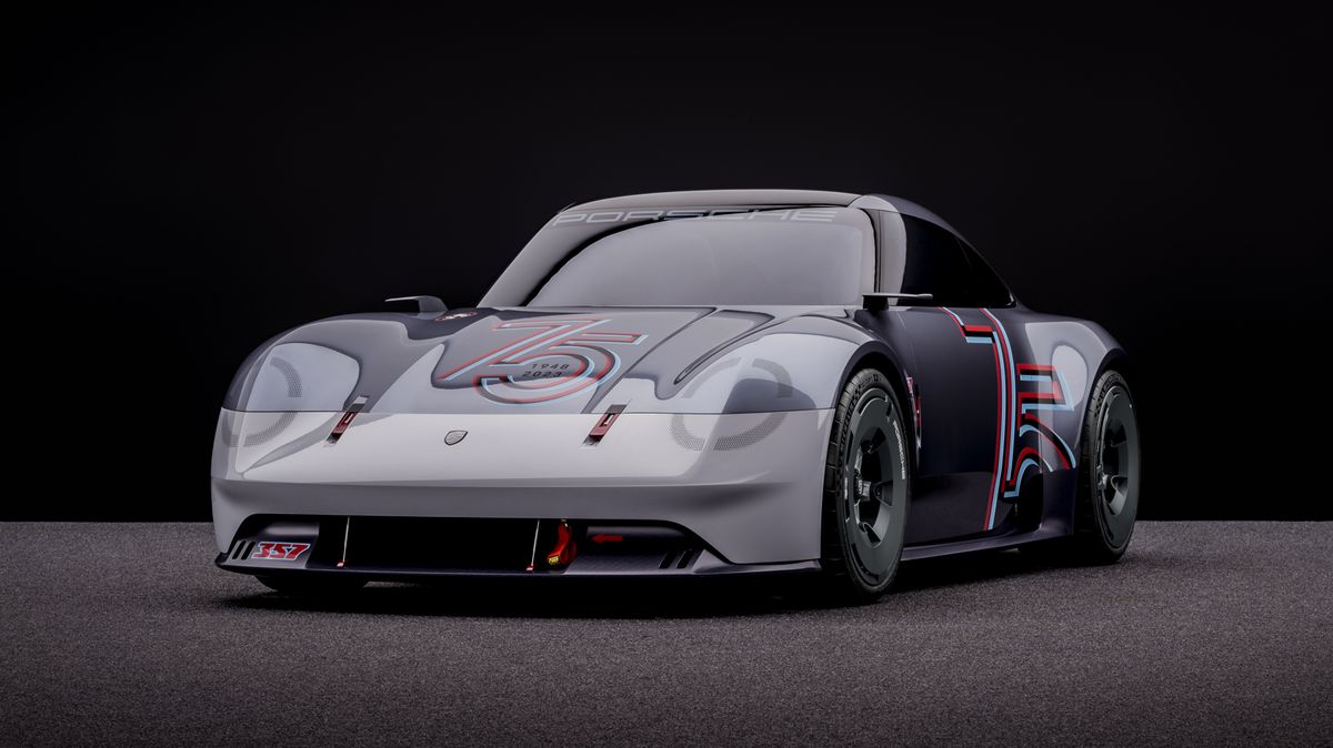 Porsche updates Ferry's dream car 75 years later 3