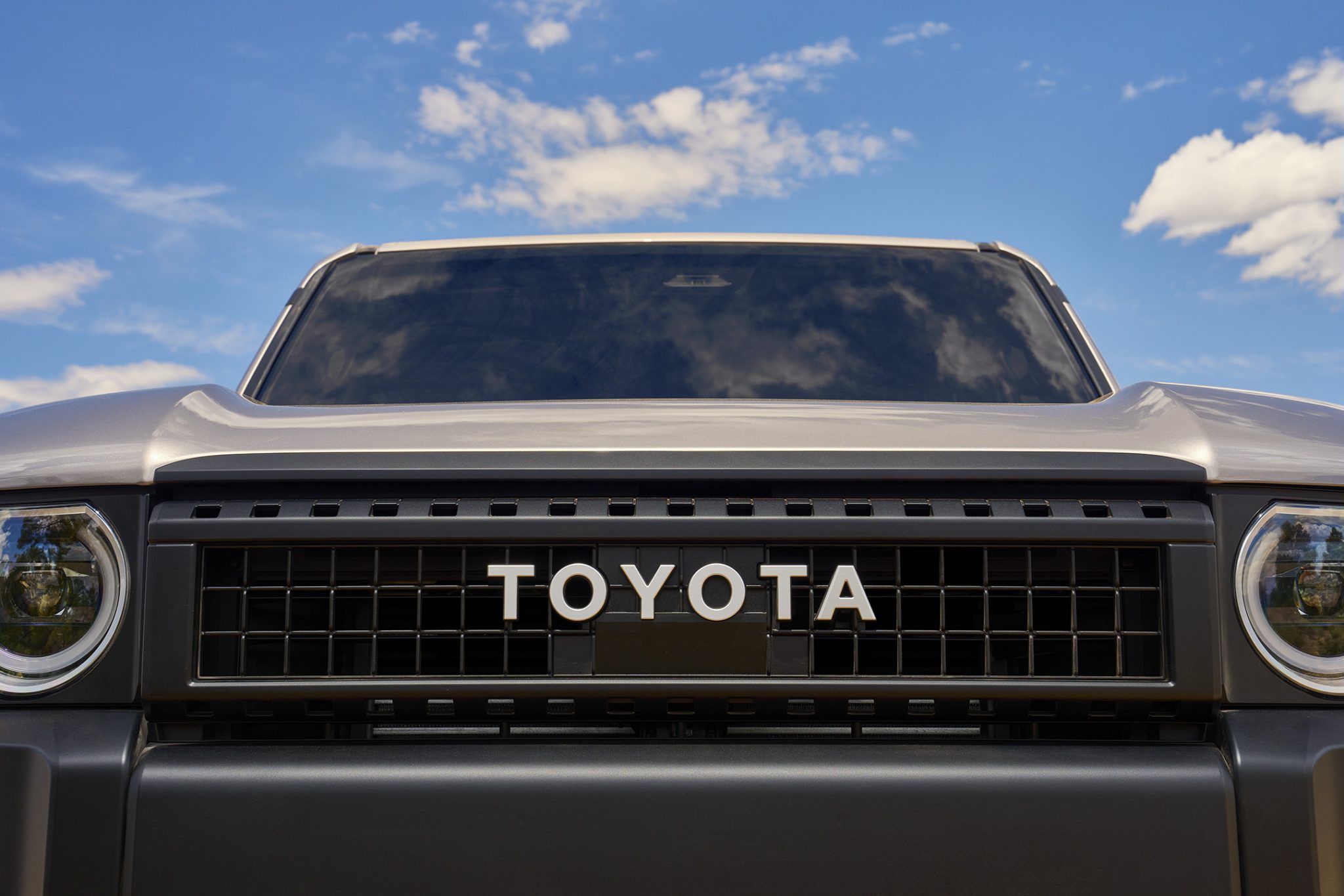 The Return of a Legend: 2024 Toyota Land Cruiser 26