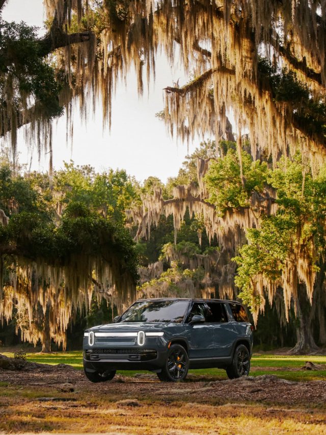 Rivian SEO Announces Level 3 Eyes-Off Autonomous Driving Plans 24NWSRM_G2_R1S_013