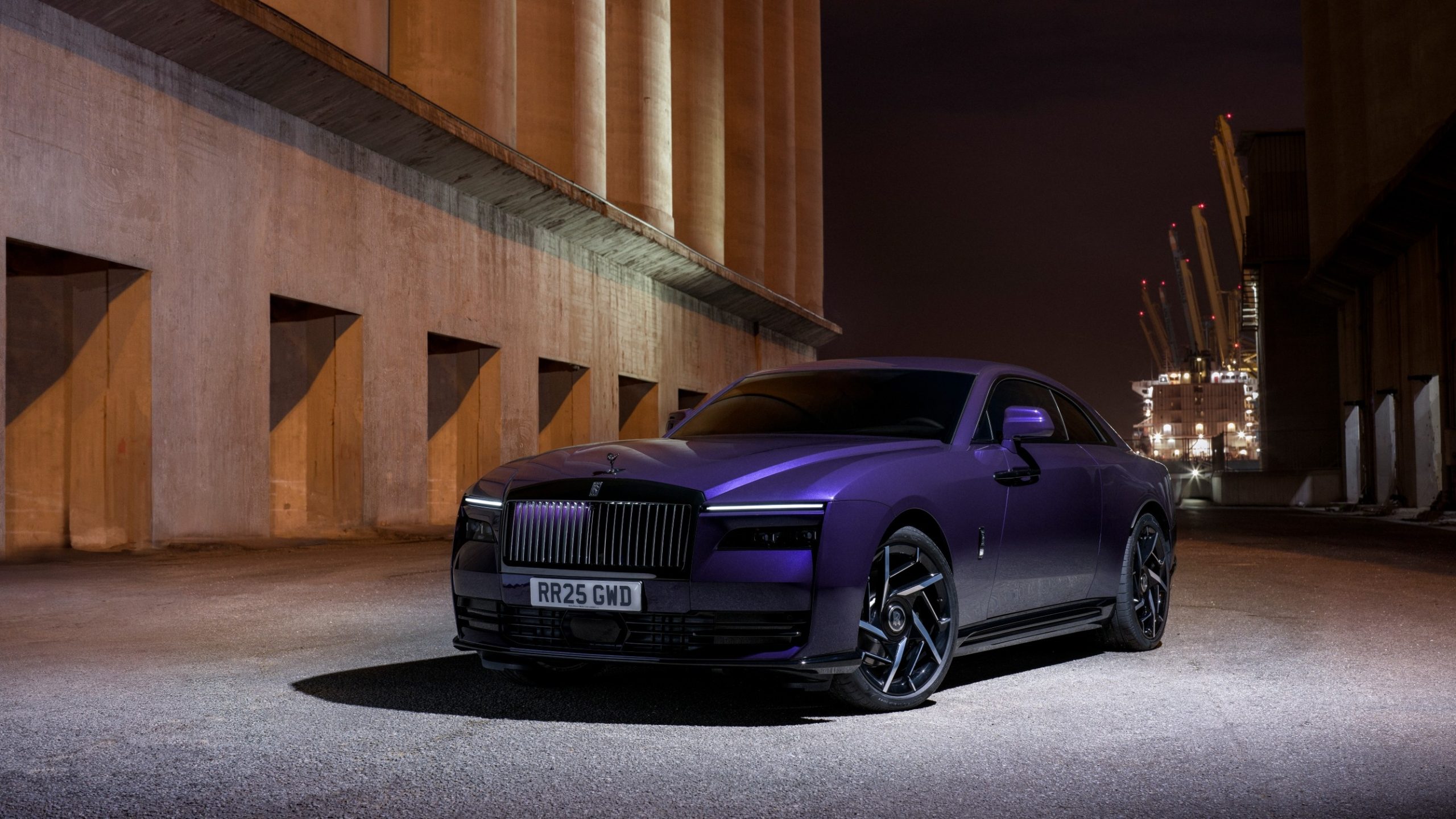 Rolls-Royce Motor Cars Black Badge Spectre Vapour Violet