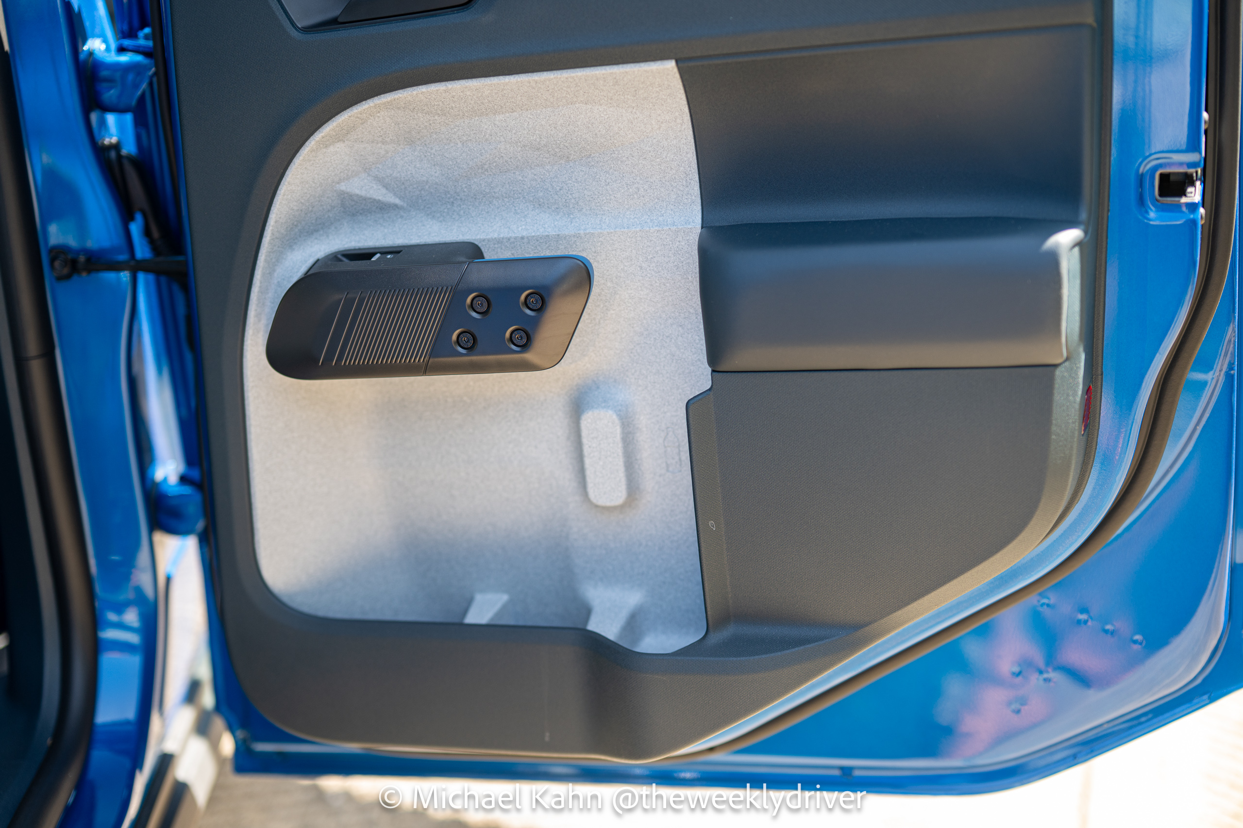 2025 Ford Maverick XLT AWD interior door