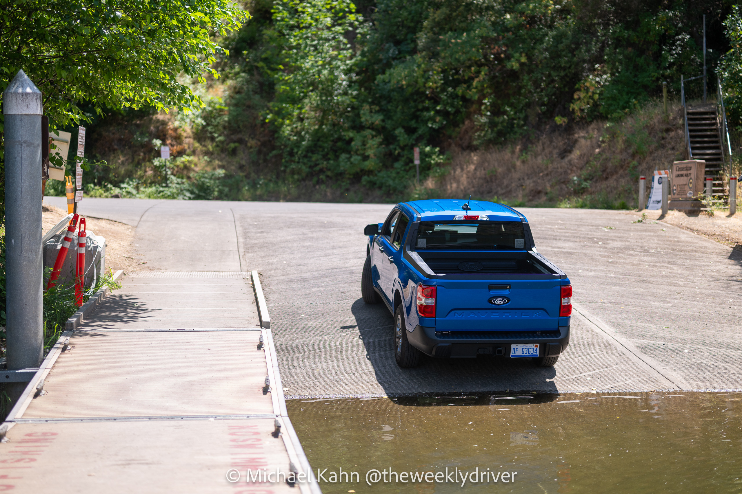 2025 Ford Maverick XLT AWD rear bed cargo