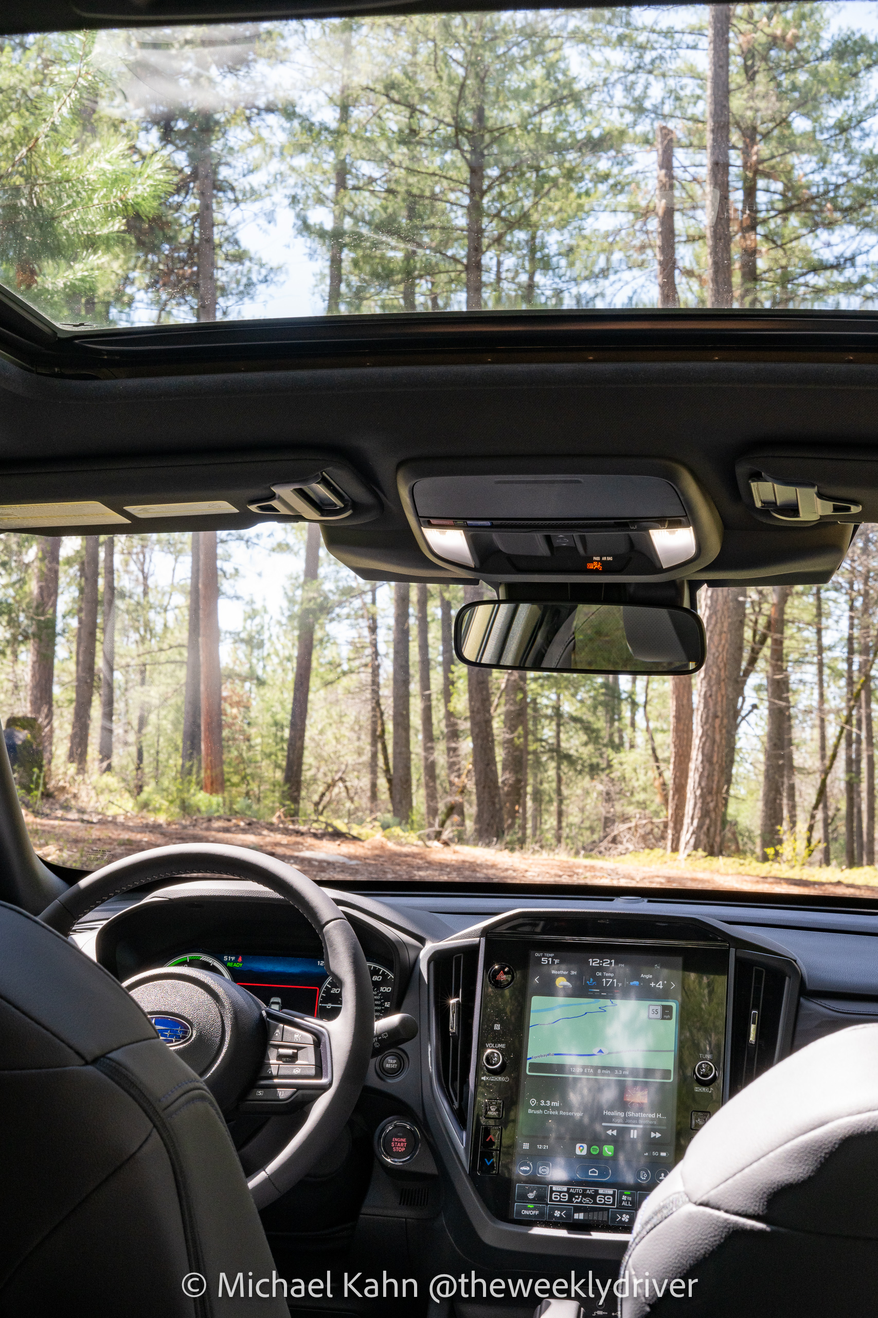 2025 Subaru Forester Limited Hybrid moonroof