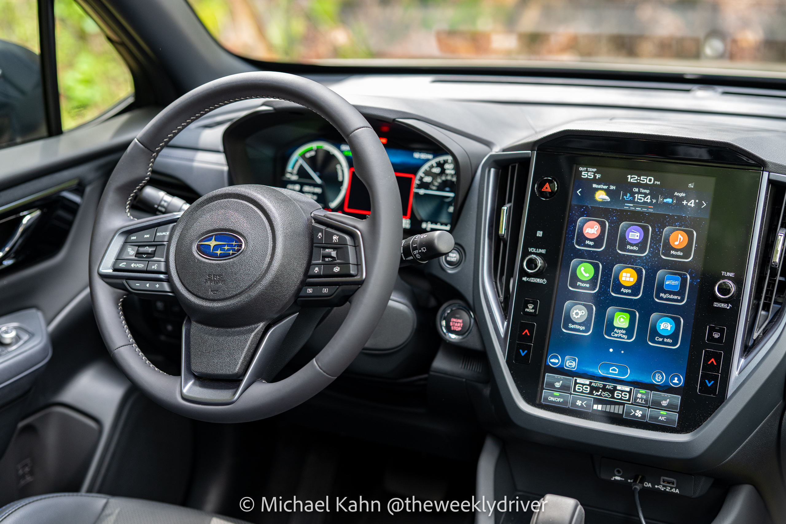 2025 Subaru Forester Limited Hybrid steering wheel infotainment