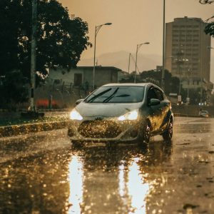8 Smart Habits for Safer Driving During a Downpour