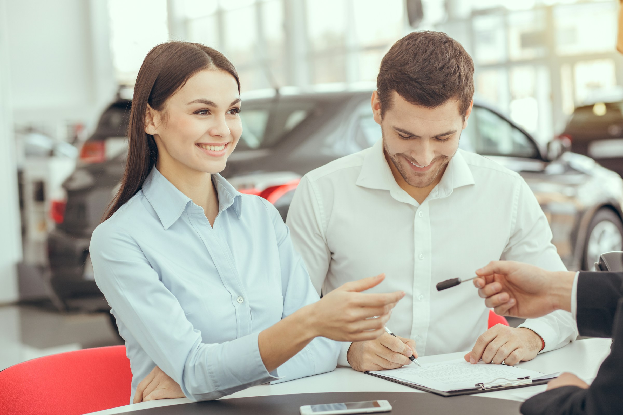 Understanding Vehicle Agreements: What Drivers Should Know Before Committing