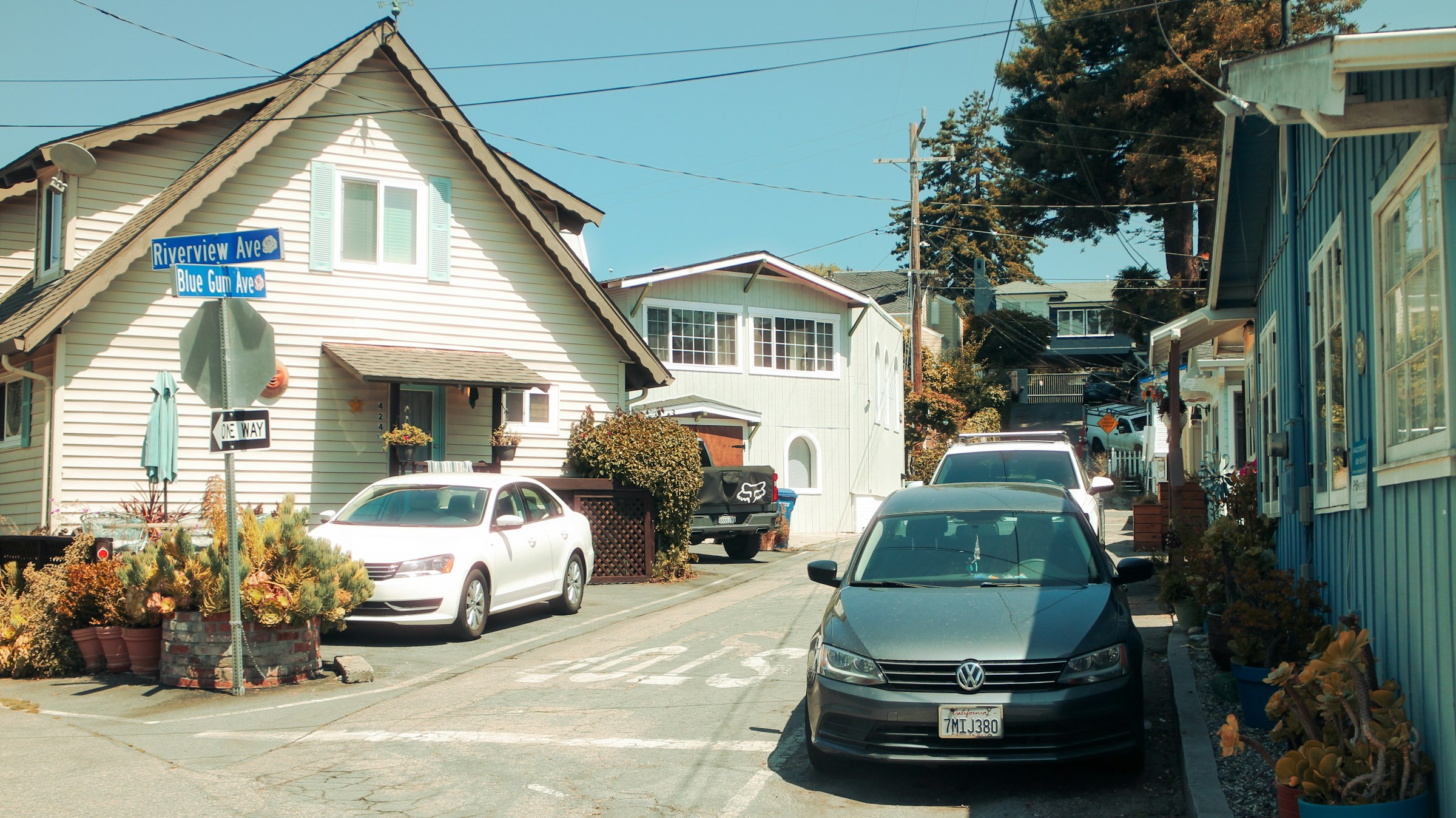 A Buyer's Guide to Used Car Protections in California