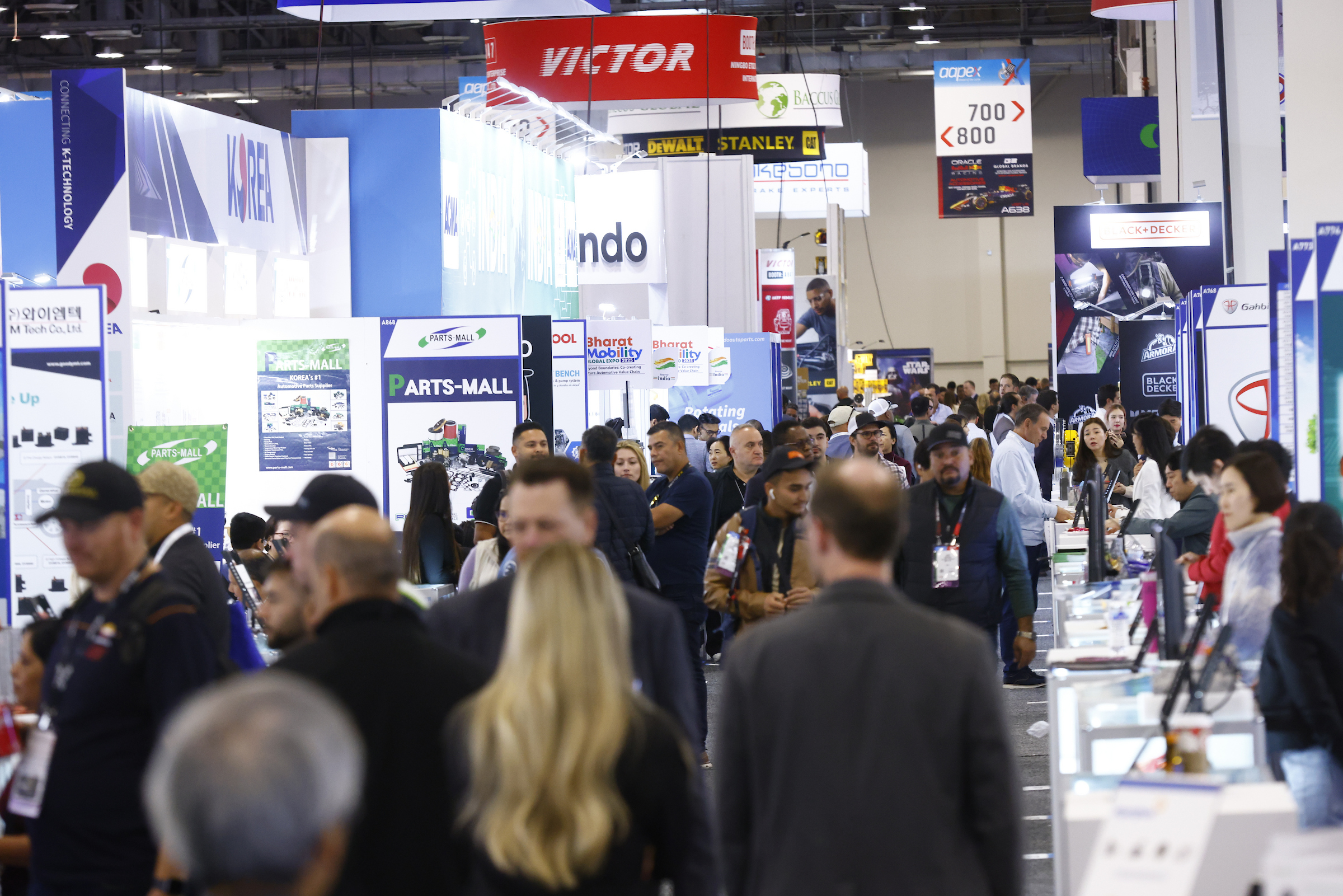 aapex 2025 show floor