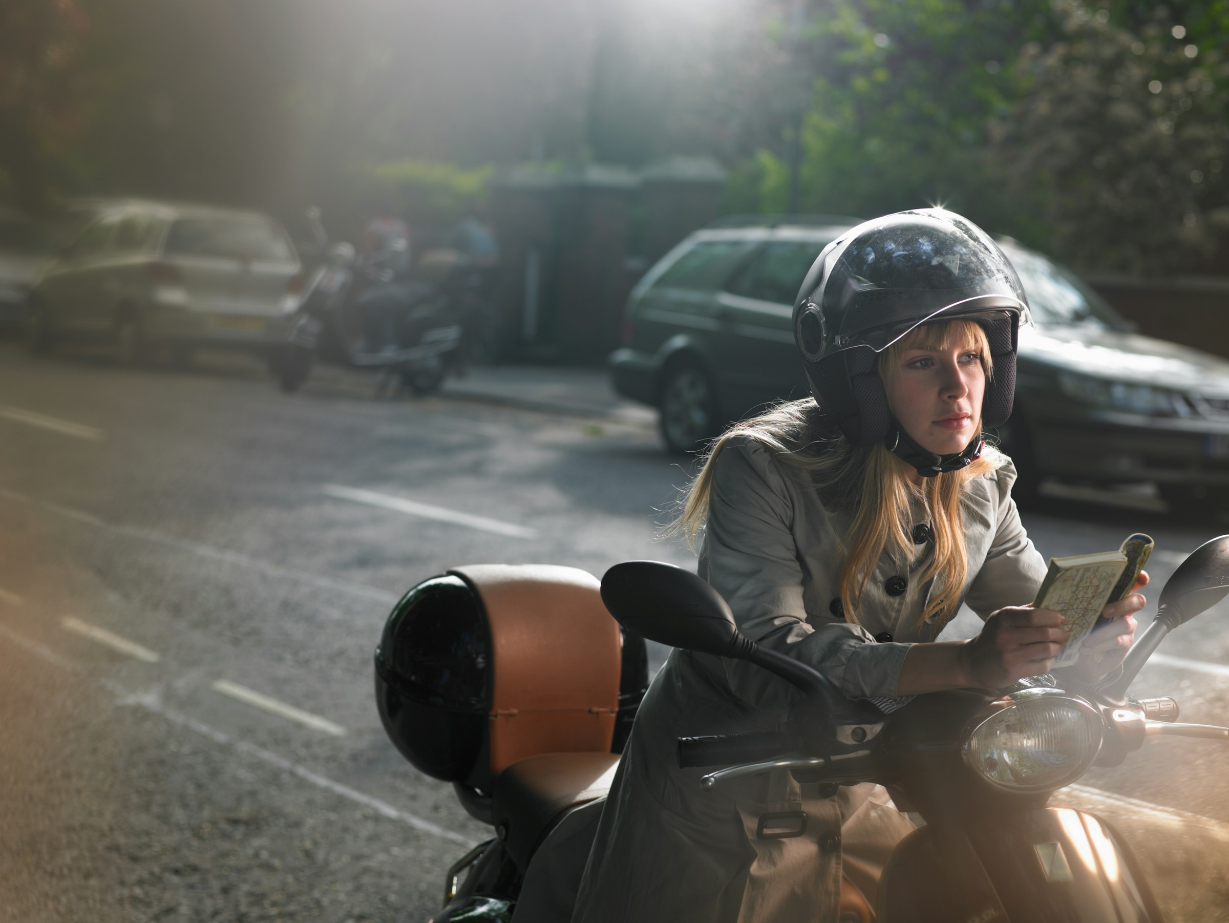 Ride in Style and Safety: Choosing the Perfect Helmet for Men