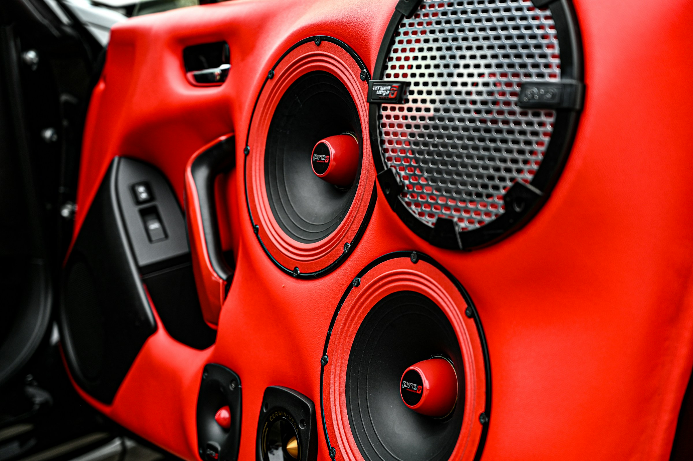 Why Custom Speaker Installation Enhances Vehicle Acoustics
