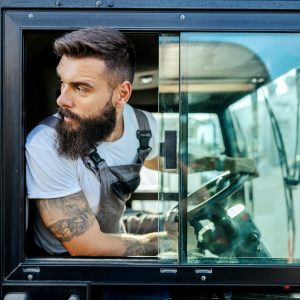 How to Avoid Accidents as a Commercial Driver