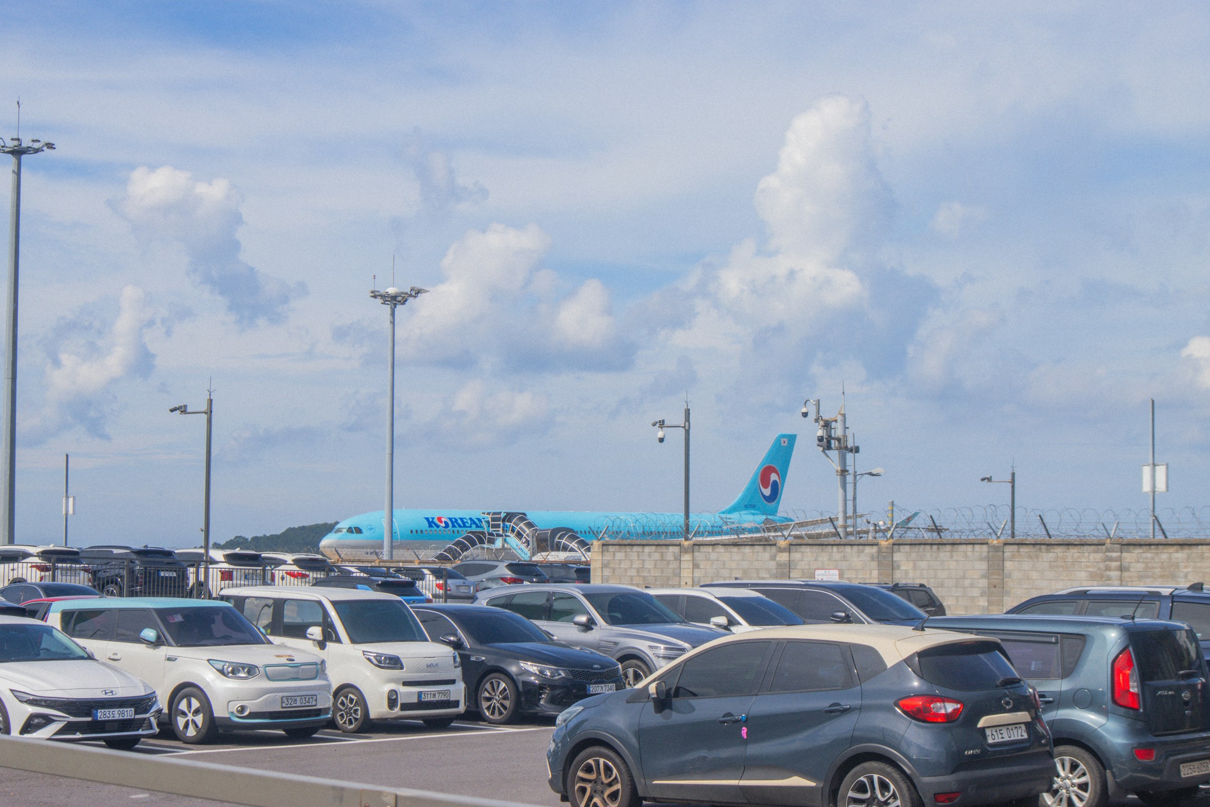 Airport Parking vs. Professional Car Service: A Cost Comparison for Frequent Travelers