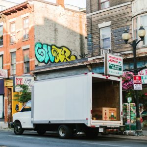 Fiberglass vs. Aluminum: Understanding Box Truck Repairs