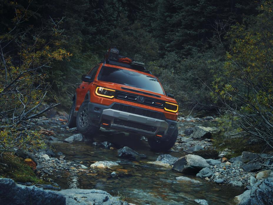 2026 Honda Passport TrailSport AWD in exterior off-road setting