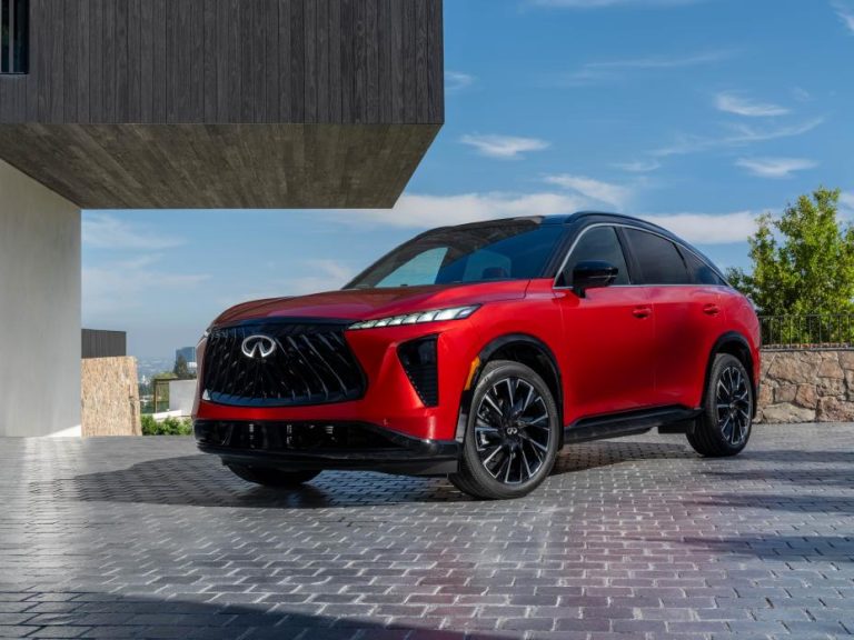 2027 Infiniti QX65 Revives the Coupe-SUV Infiniti Invented, Starting at $55,535 2