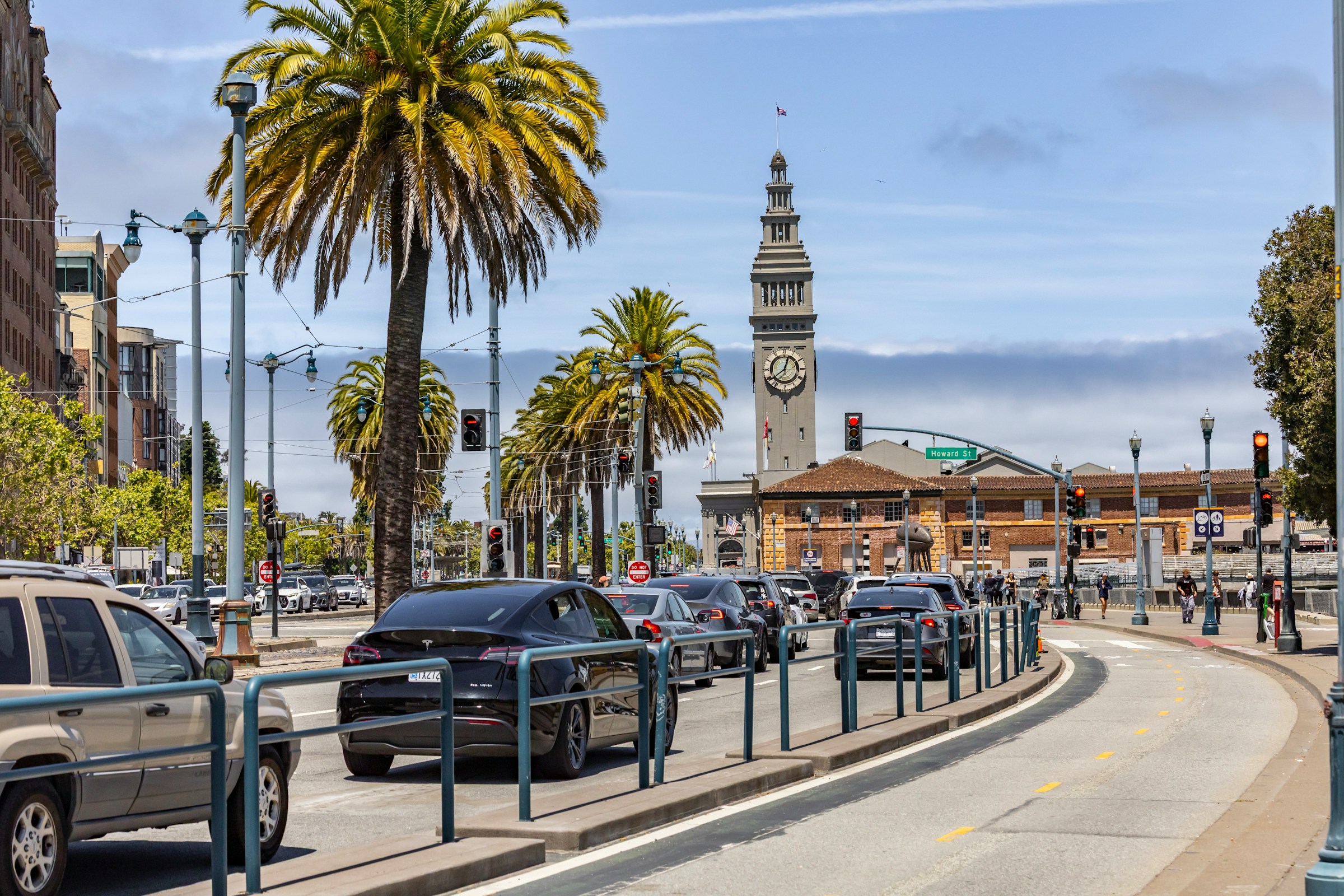 What to Do in the First 24 Hours After a Car Accident in California