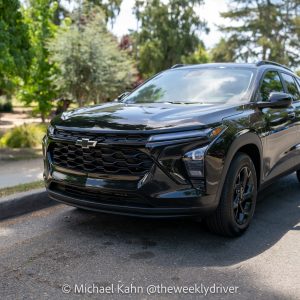 2026 Chevrolet Trax 1LT in Mosaic Black Metallic with Midnight Edition package