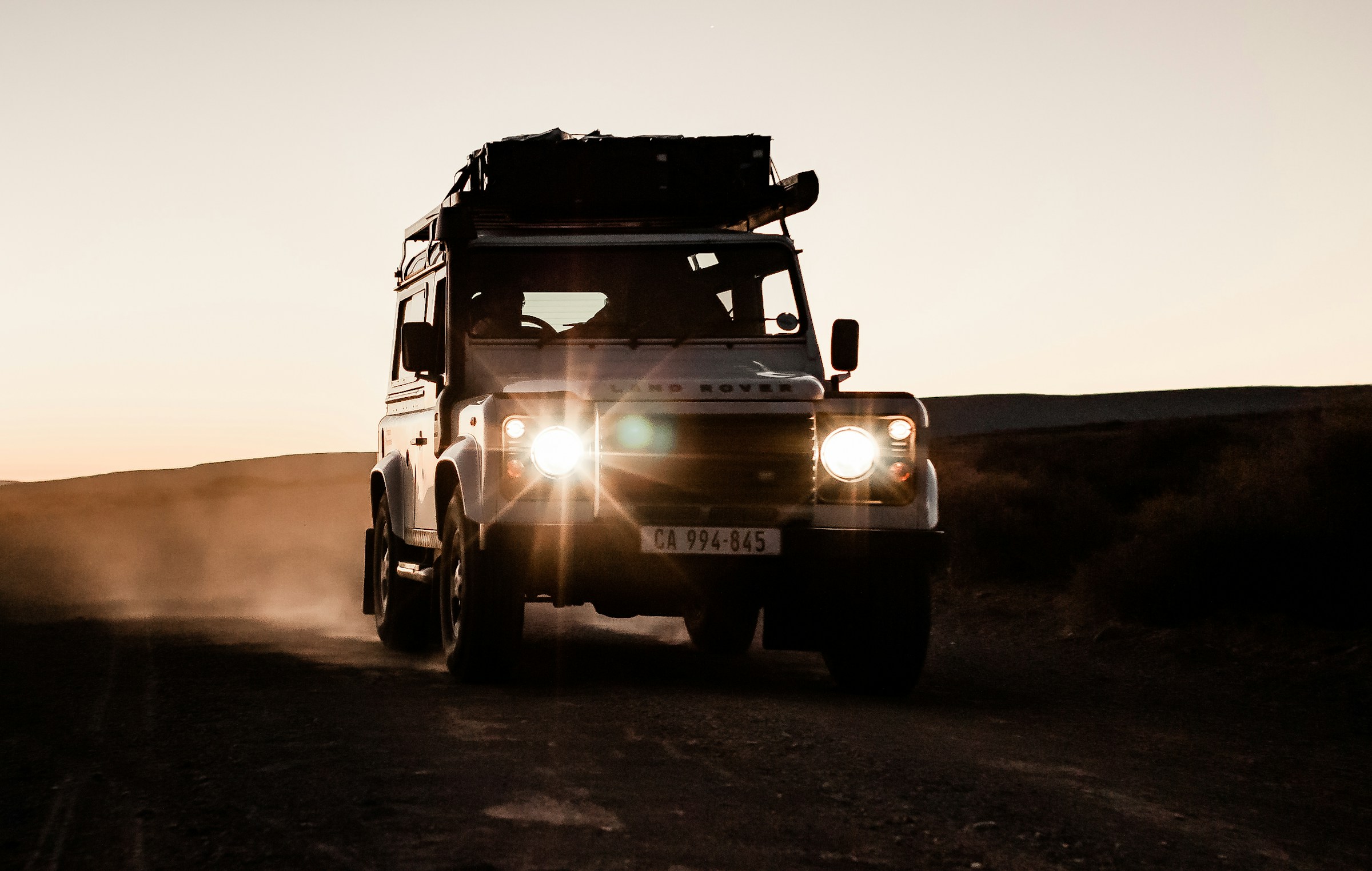 Standard vs. Specialist 4x4 Rental: Which Do You Need for Africa?