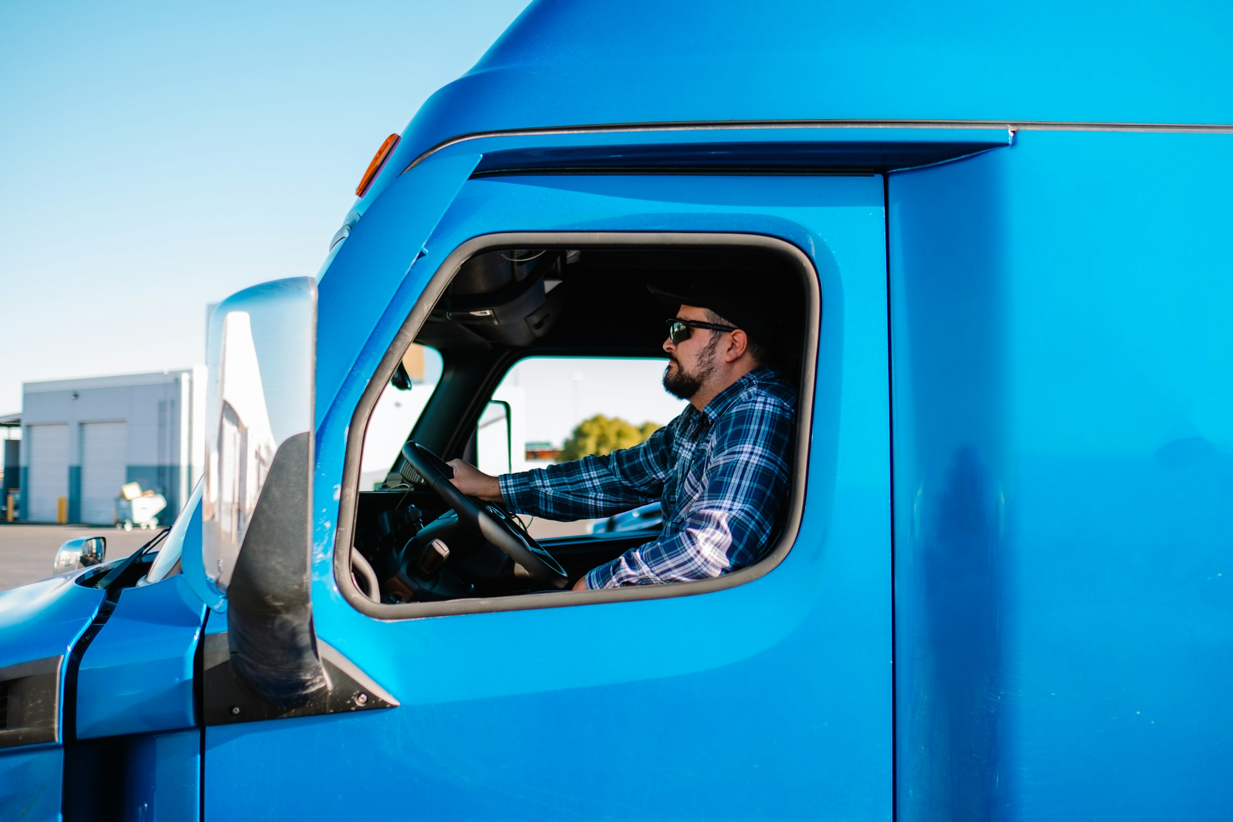 Why Autonomous Trucking Still Needs a Driver: The Last-Mile Problem Nobody's Solved