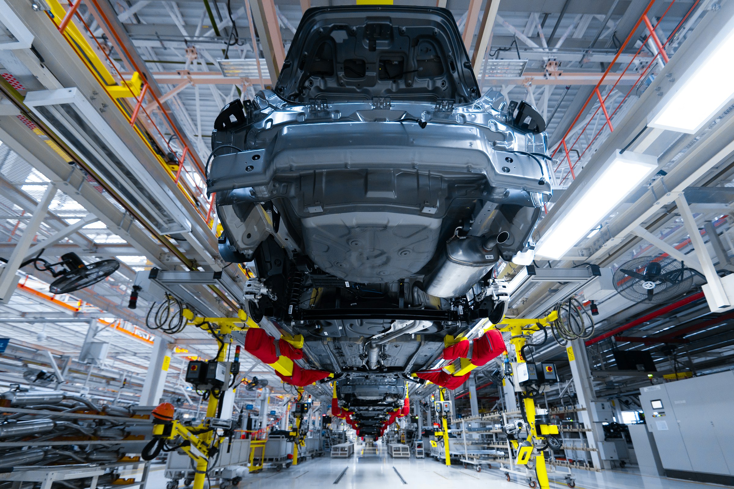 Why Modern Vehicles Demand More Advanced Auto Body Measuring Systems