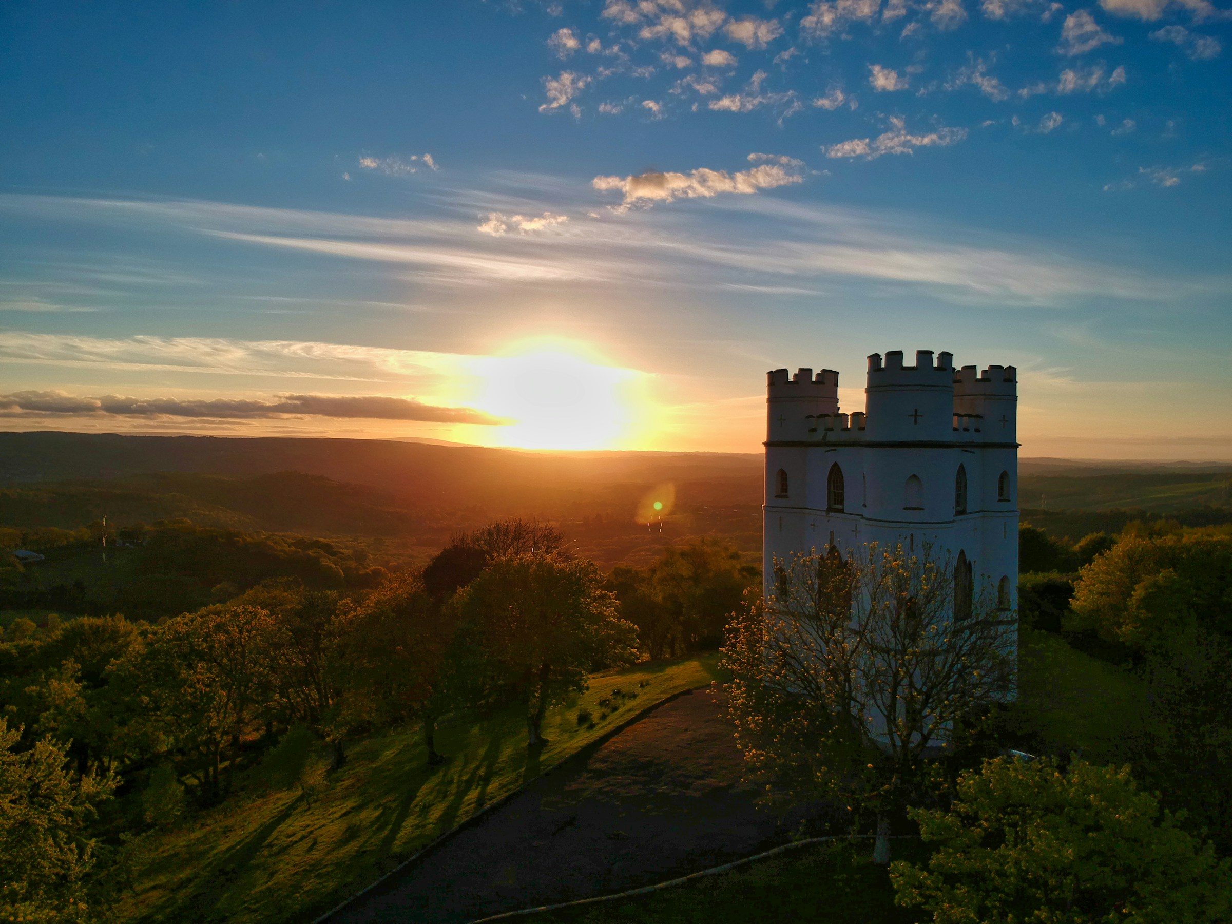 Five Castle Drives Worth Building a Trip Around