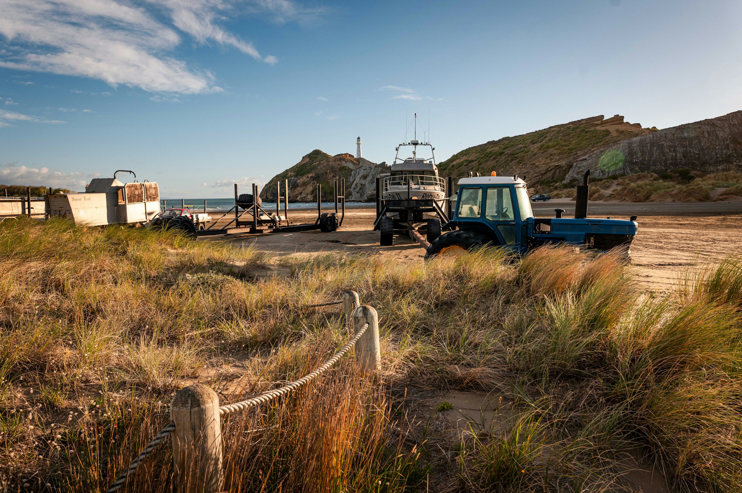 What Your Vehicle Actually Needs to Tow a Pontoon
