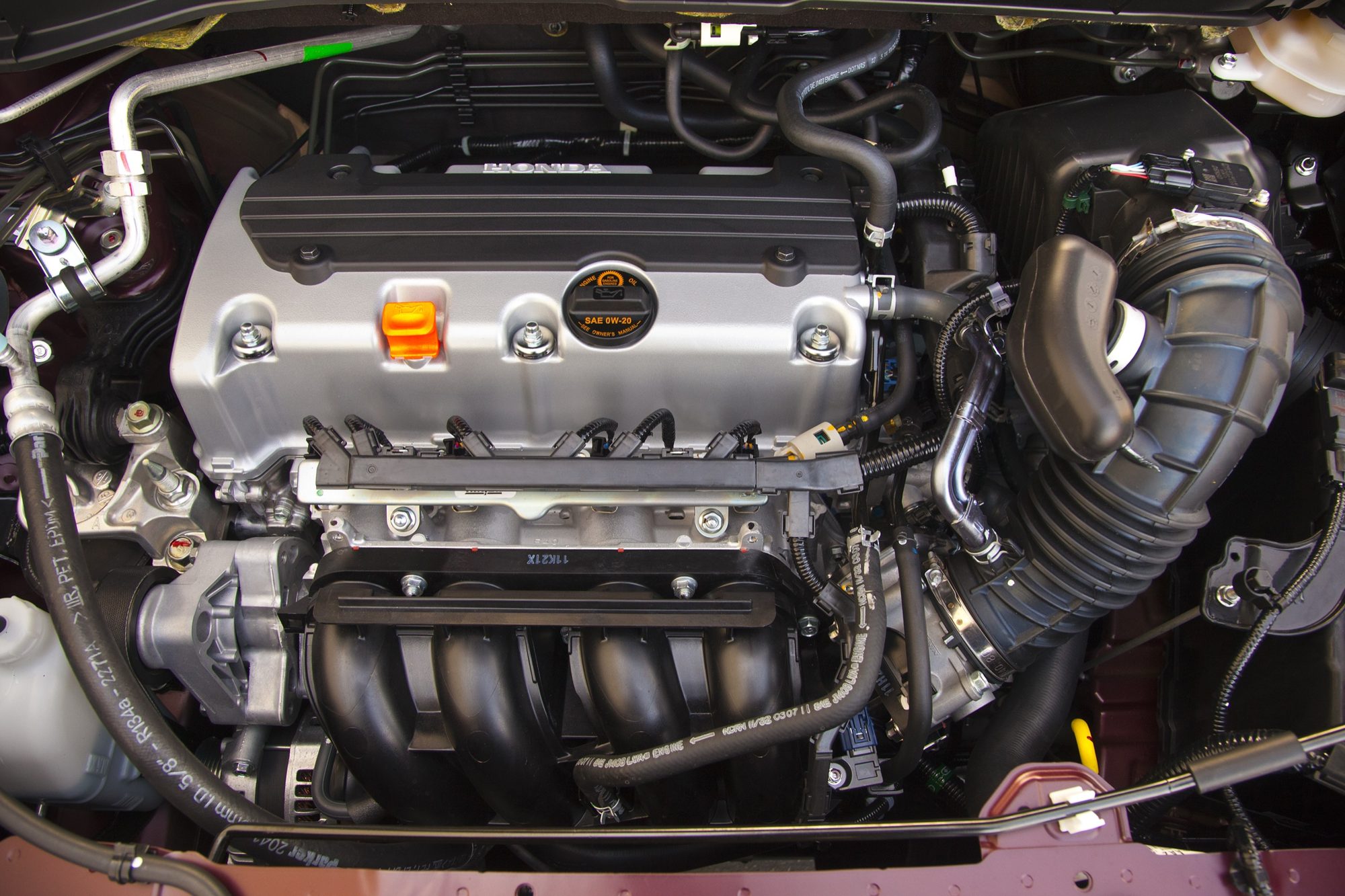 2.4-liter i-VTEC four-cylinder engine of the 2012 Honda CR-V