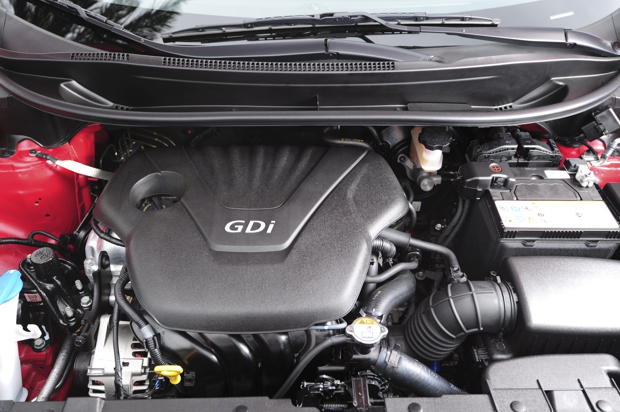 The 1.6-liter GDI four-cylinder engine in the 2012 Kia Rio