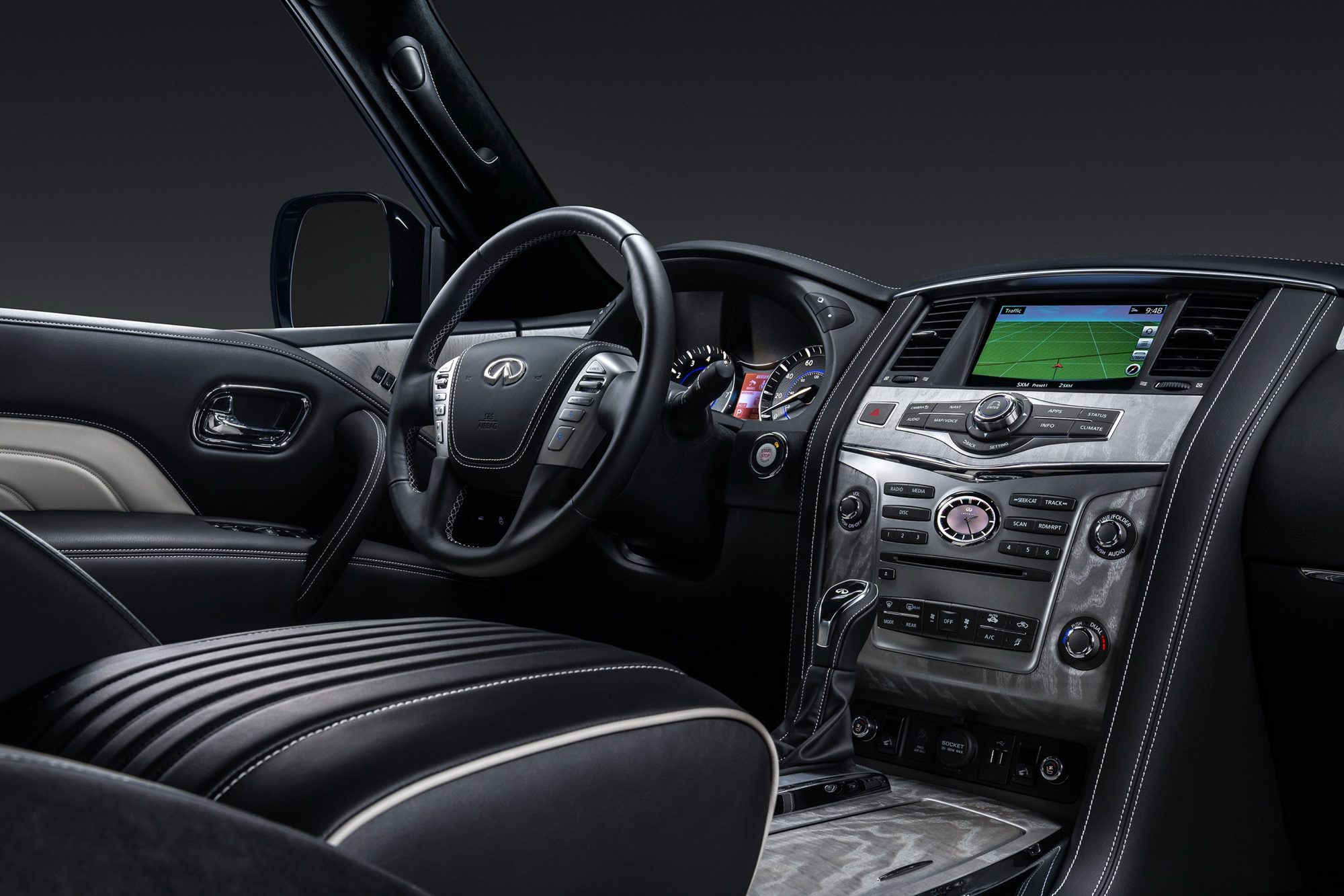 Dashboard and center-stack screens of the 2019 Infiniti QX80 Limited
