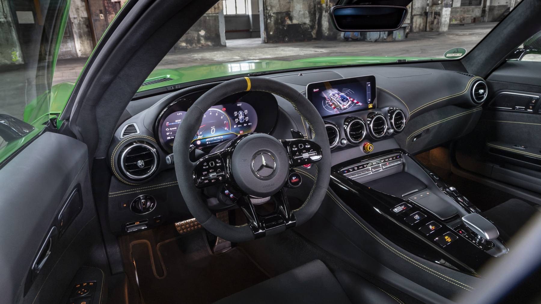 2020 Mercedes-AMG GT R Coupe Review: Defines beauty with pricey flaws 4 Dashboard, digital gauges and center console of the 2020 Mercedes-AMG GT R