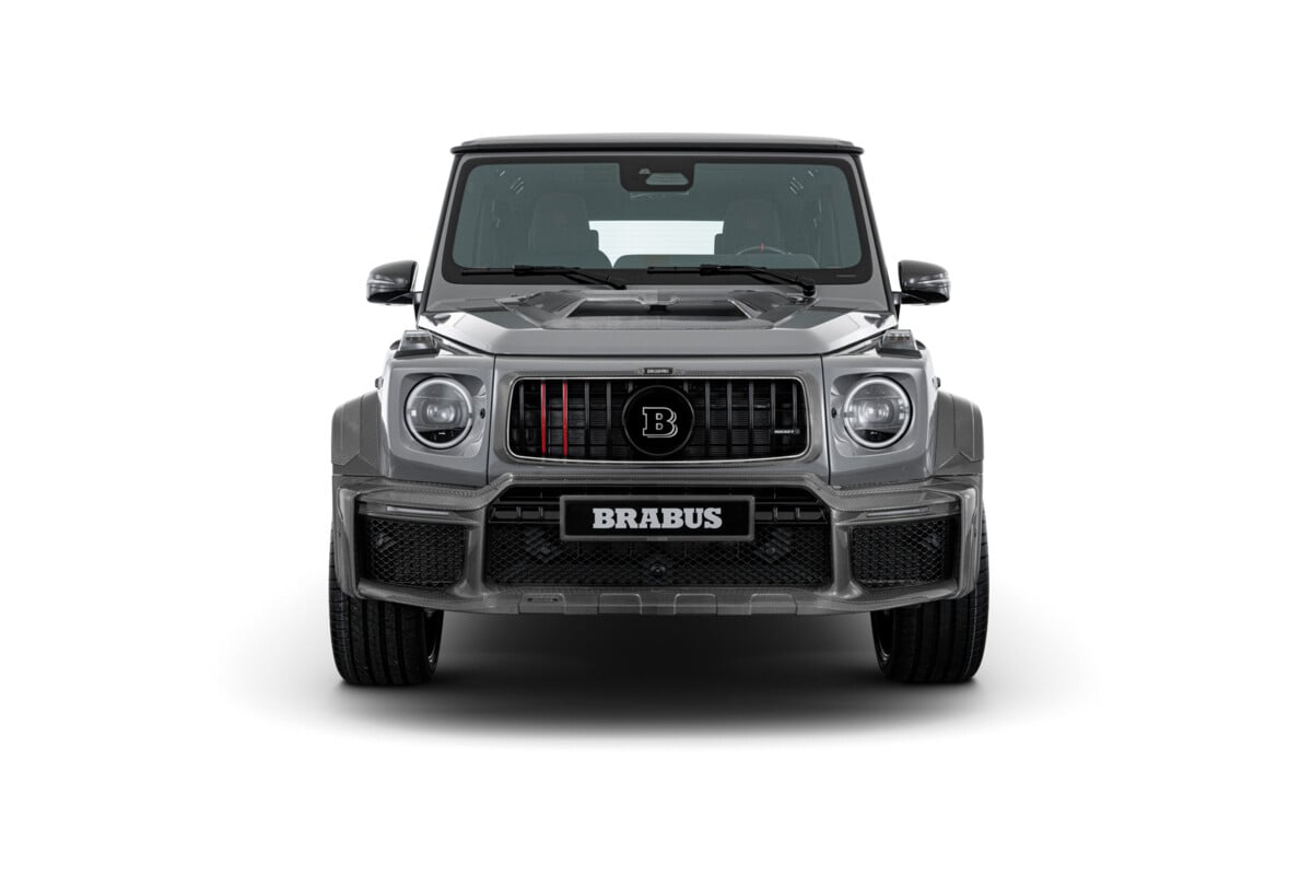 Gray Brabus 900 Rocket Edition based on the Mercedes-AMG G 63, front view with two red stripes in the grille