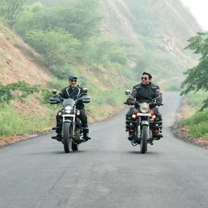 A Crosswind Can Push a Motorcycle Out of Its Lane Before the Rider Feels It Coming
