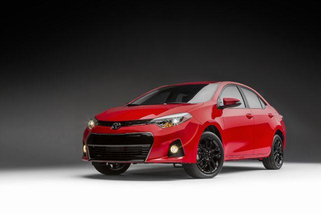 The 2016 Toyota Corolla will include a Special Edition trim with a "sporty" theme.