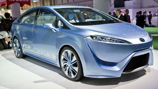 The Toyota hydrogen fuel cell car could debut be in the U.S. market in 2015.