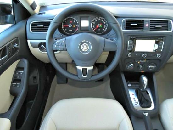 The interior of the 2014 Volkswagen Jetta has a straightforward design.
