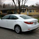 The 2015 Lexus ES 350 offers luxury at an affordable price.
