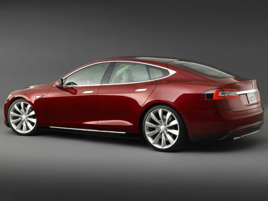 Elon Musk will drive the Tesla Model S across the U.S. with his five sons.