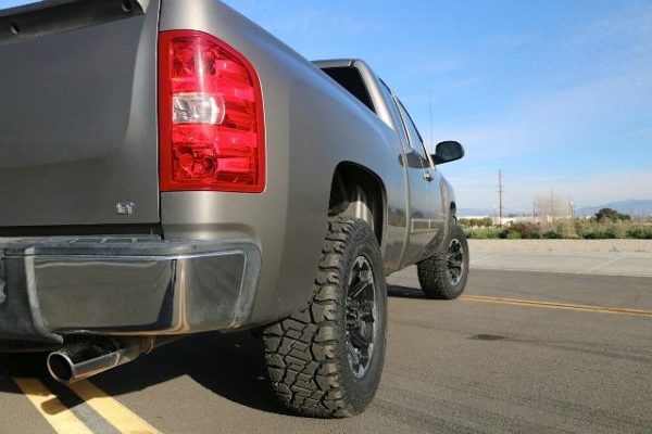 Buying the propper all-terrain tires is import for 4x4 truck drivers.