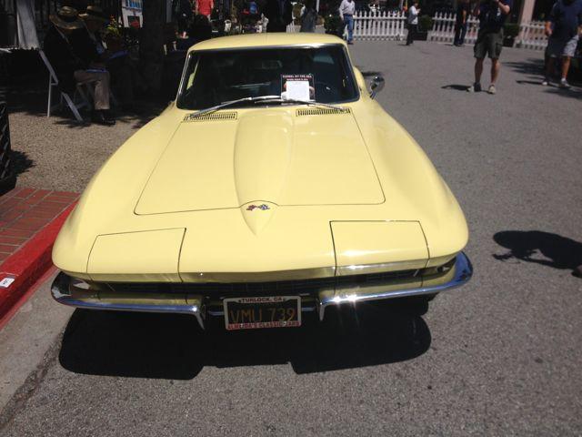 A vintage C2 Corvette at Concours on the Avenue